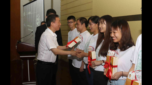 湖大书记给毕业生上最后一课:让梦想照进现实